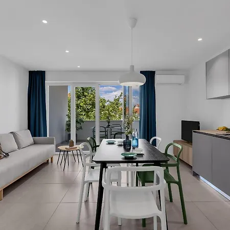No 18 Apartment Tucepi