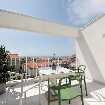 No 18 Apartment Tucepi